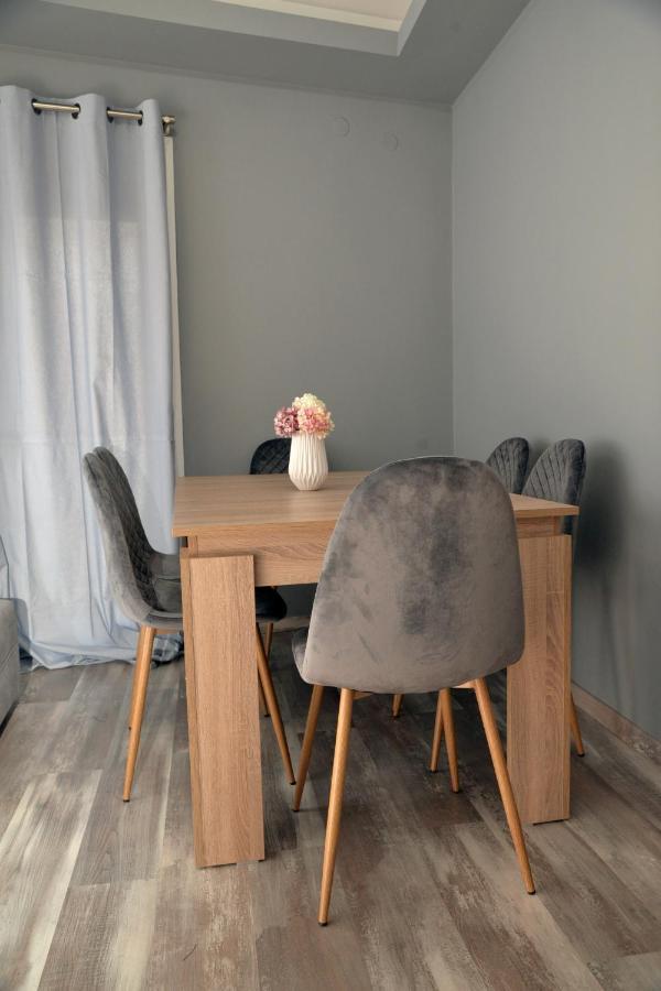Luxury Apartment St Demetrios Downtown Thessaloníki Exteriör bild