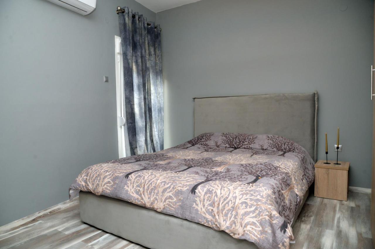 Luxury Apartment St Demetrios Downtown Thessaloníki Exteriör bild